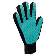 Рукавичка Trixie для вичісування шерсті гумова/тканинна 16х24 см - 1 шт